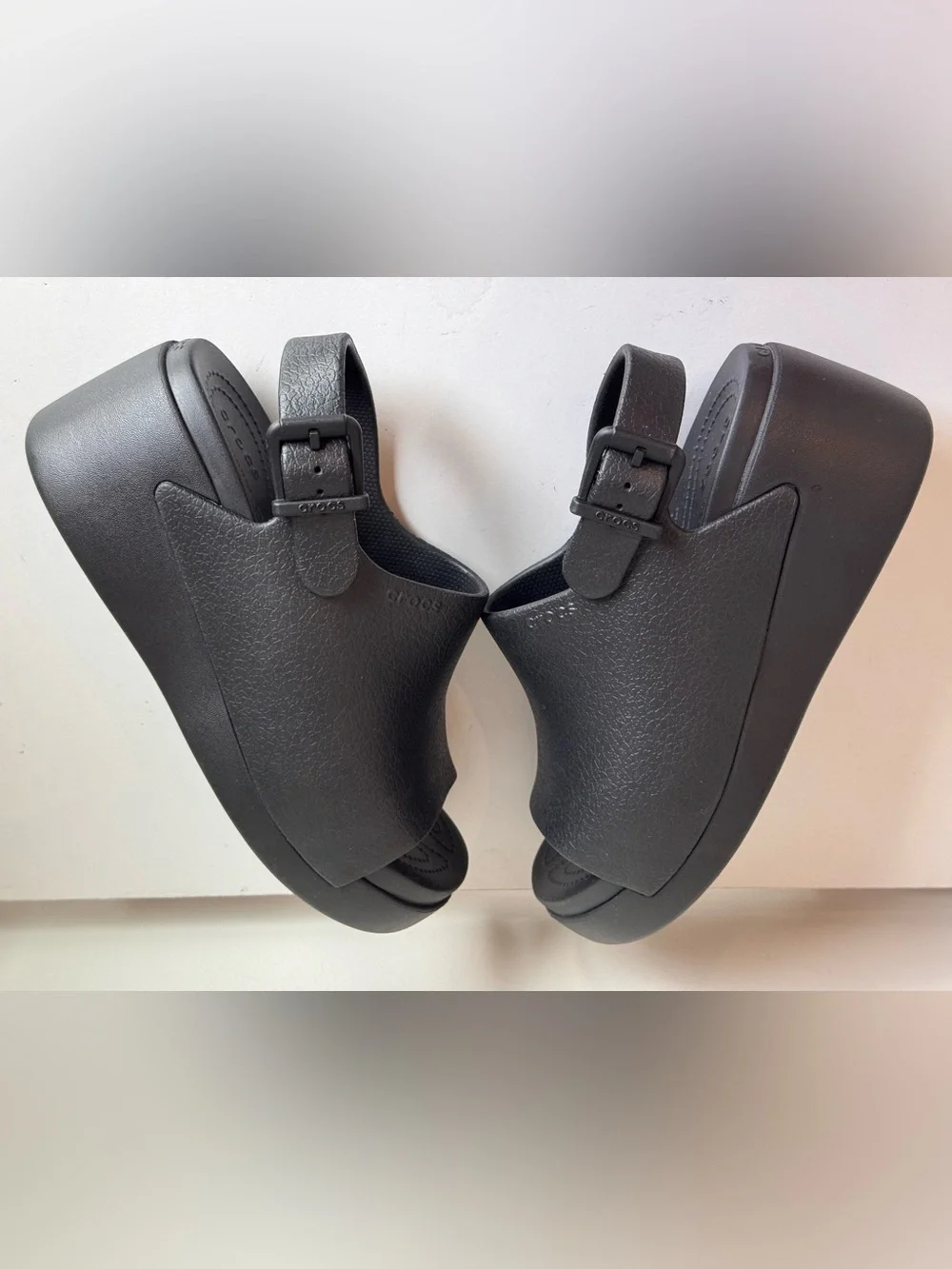 NEW CROCS Dylan Platform Slide Wedge Black Adjustable Sling Back Open Toe W8